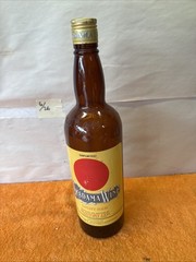 S -Vintage Rare Akadama Wine Bottle Light Red Suntory LTD Tokyo & Osaka Japan