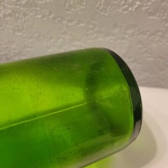 Vintage Green Glass Wine Bottle Has Seam 705 & 251 With « S » In An Oval 24 Ozs.