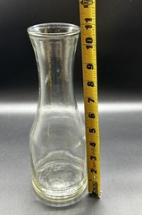 Vintage Paul Masson Glass Wine Carafe 10 3/4 » tall – Clear-Embossed Lettering