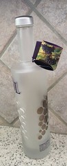 IDOL BURGUNDY FRANCE Glass Vodka Bottle FROSTED Reflective Grapes 12 3/4&Prime; EMPTY