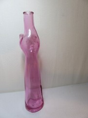 Reisling Happy Kitten light pink wine bottle
