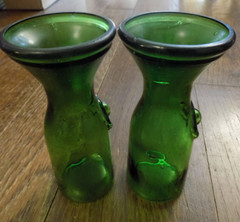 Vtg lot 2 Emerald Green Mold Blown Glass Wine 6&Prime; Carafe Seal Bottle 1/2 Litre