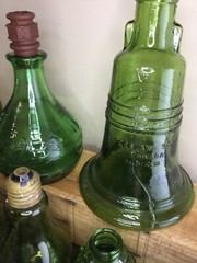 VTG GREEN GLASS EMBOSSED VASE EC BRODY CAPE MAY BITTER CATHEDRAL 15 BOTTLE LOT