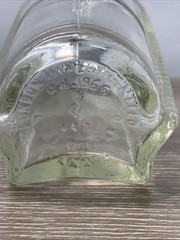 London Winery Glass Sideways Wine Bottle Boat Design -Vintage 1960&rsquo;s Red Cap