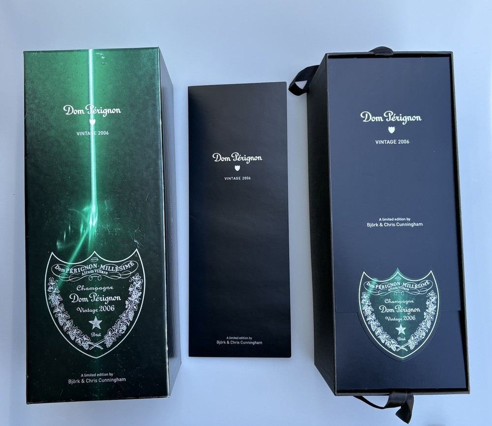 2006 Dom Perignon Champagne (EMPTY BOX) Display Box & Inserts – bottle not incl.