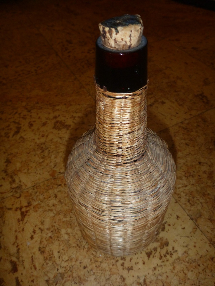 Vtg Wicker Wrapped Demijohn Amber Glass Wine Bottle Rustic Boho Jug 10”