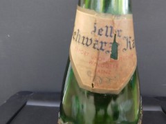 Zeller Schwarze Katz light mosel wine Mainz, Germany Cork Top Green Bottle, 1962