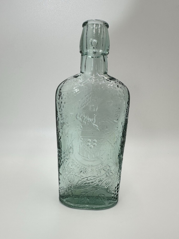 Vintage Liquor Wine Bottle Made in Spain 1994 Grapes and Leaves Embossed Glass