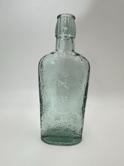 Vintage Liquor Wine Bottle Made in Spain 1994 Grapes and Leaves Embossed Glass