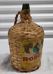 Rare RODEIO Wine Jug Demijohn Green Glass Wicker Wrapped Brazil VTG 1960s Empty