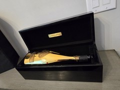 EMPTY ACE OF SPADES GOLD (ARMAND DE BRIGNAC) 1.5 L MAGNUM BOTTLE W/ CASE + COVER