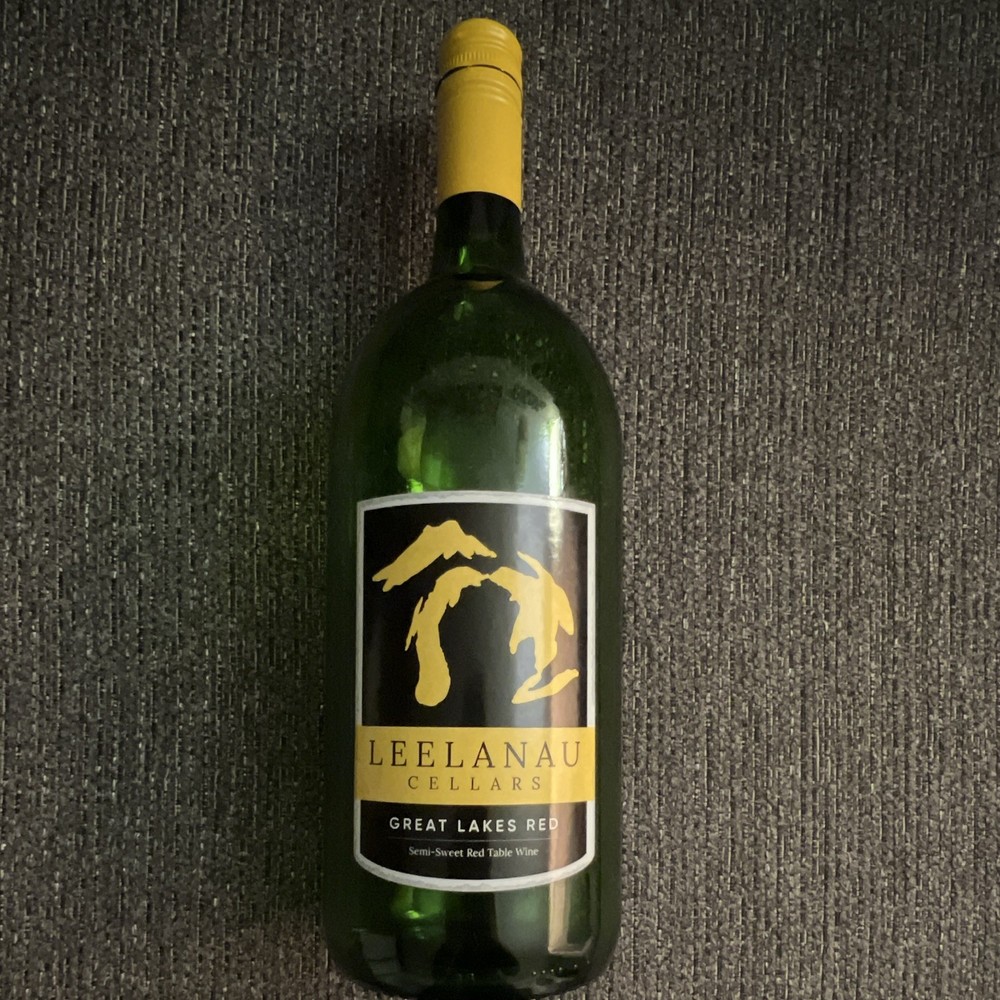 Glass – Leelanau Cellars Great Lakes Michigan 1.5L Wine Bottle with Screw Cap