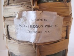 VTG RETSINA~CLASSIC~STRAW WICKER GREEK WINE BOTTLE CLEAR GLASS~3 LTR LITER LABEL