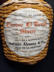 Vtg Bottle Wicker Wrapped oloroso el dorado sherry Spain Antonio Alcanta & C/48b