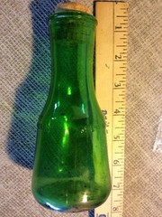 Vtg Green Emerald Glass Wine Cruet Caraf Lamont Vineyards 2/5 pt. 1086178 w/Cork