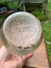 Vintage Wine Bottle. Decorative. Embossed. Grapes & Leaves. Clear. 4/5 Quart