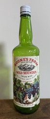 BOONE&rsquo;S FARM 4/5 qt Early Settler Wild Mountain Grape Wine Glass Bottle