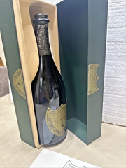 Dom Pérignon 1988 Vintage Empty Bottle Moët Chandon Box & Book