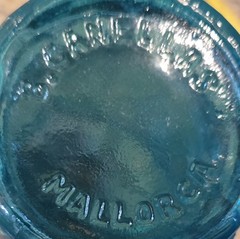 11&Prime; Vintage Morey Mallorca Distillerias Wine Bottle Embossed Grapes With Cork