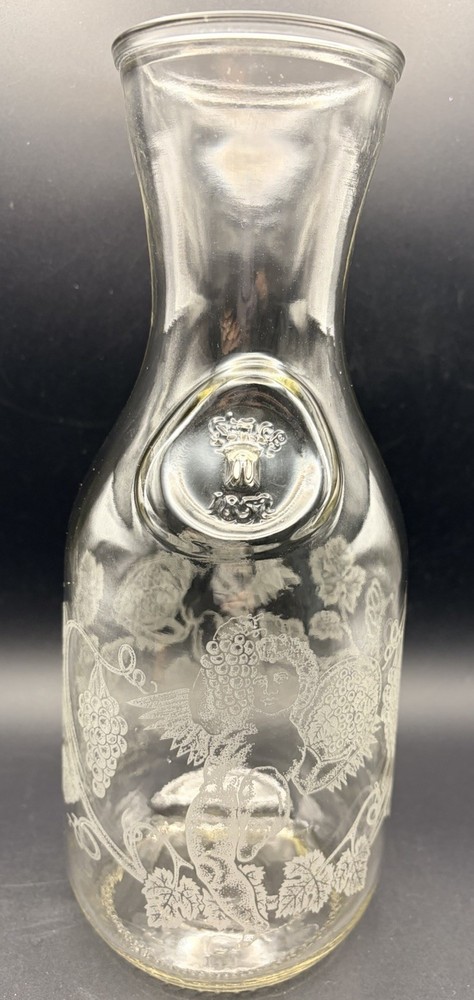 ‘89 Norman Kosarin Paul Masson Vineyards Etched Cherubs/Grapes Glass Wine Carafe