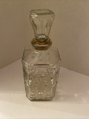 Monarch Wine Co. Clear Glass Decanter Bottle Manischewitz Brooklyn NY *EMPTY*