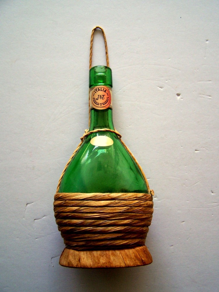 Vintage 1971 Italian Mirafiore Wine OVAL Bottle with Wicker Basket – 9.5&Prime;