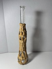 Vintage Wicker Ratan Unbranded Clear Bottle – Vase, Decor