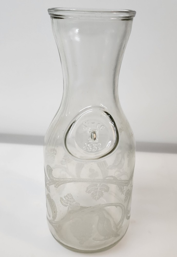 Paul Masson Norman Kosarin Wine Decanter Etched Doves Grape Vines Glass 9.75&Prime;