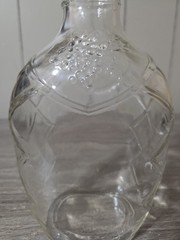 Embossed Grape Lattice Dixie Wine Co Richmond Va Early Glass Bottle One Quart