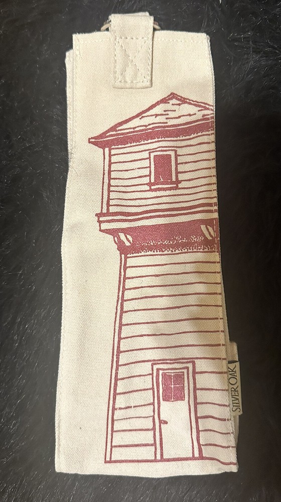 One Silver Oak Wine Bottle Carrying Bag