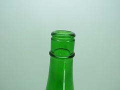 BEACHCOMBED EMPTY GREEN JAPANESE SAKE SAKI LIQUOR GLASS RICE WINE BOTTLE